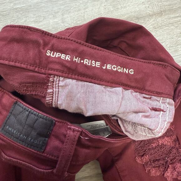 American Eagle Jeans Womens 12 Reg Red Super Hi-Rise Jegging Stretch Distressed - Picture 4 of 5